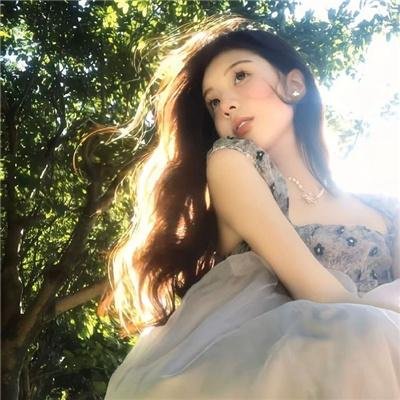 来自火星的蜜拉 封面